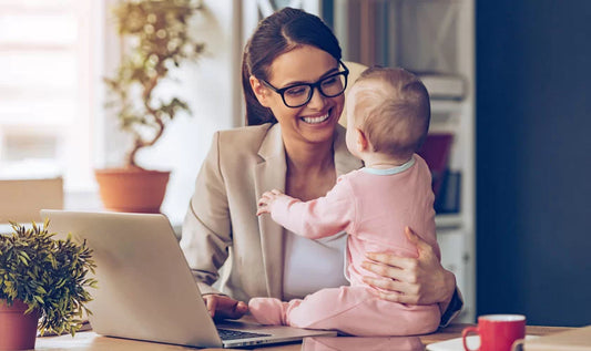 Consejos para madres trabajadoras: la pañalera como aliada en la rutina diaria